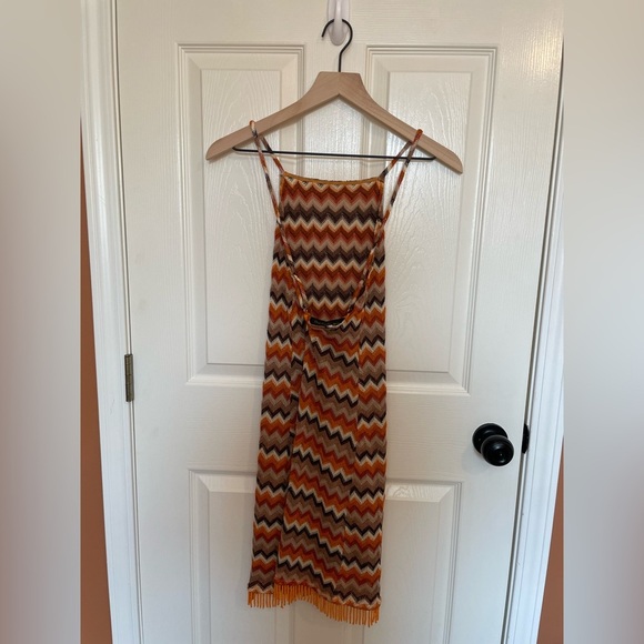 House of Harlow 1960 X Revolve Missy Dress in Rusty Chevron - Picture 5 of 6
